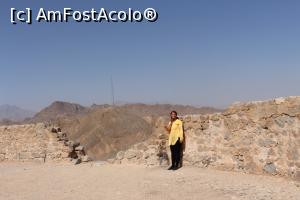 [P19] Yazd, Turnurile Tăcerii, Am Fost Acolo, pe terasa Turnului mai mare » foto by mprofeanu
 - 
<span class="allrVoted glyphicon glyphicon-heart hidden" id="av867957"></span>
<a class="m-l-10 hidden" id="sv867957" onclick="voting_Foto_DelVot(,867957,22077)" role="button">șterge vot <span class="glyphicon glyphicon-remove"></span></a>
<a id="v9867957" class=" c-red"  onclick="voting_Foto_SetVot(867957)" role="button"><span class="glyphicon glyphicon-heart-empty"></span> <b>LIKE</b> = Votează poza</a> <img class="hidden"  id="f867957W9" src="/imagini/loader.gif" border="0" /><span class="AjErrMes hidden" id="e867957ErM"></span>