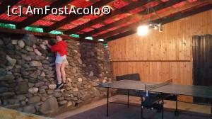[P06] Pensiunea Radacina - ping-pong sau catarari. La alegere :)  » foto by floripm
 - 
<span class="allrVoted glyphicon glyphicon-heart hidden" id="av869657"></span>
<a class="m-l-10 hidden" id="sv869657" onclick="voting_Foto_DelVot(,869657,22132)" role="button">șterge vot <span class="glyphicon glyphicon-remove"></span></a>
<a id="v9869657" class=" c-red"  onclick="voting_Foto_SetVot(869657)" role="button"><span class="glyphicon glyphicon-heart-empty"></span> <b>LIKE</b> = Votează poza</a> <img class="hidden"  id="f869657W9" src="/imagini/loader.gif" border="0" /><span class="AjErrMes hidden" id="e869657ErM"></span>