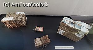 [P16] Bancnote emise în 1947, în vremuri de mare inflație. Este singura bancnotă cu chipul Regelui Mihai I (care apare, însă, pe monede anterioare)  » foto by adso
 - 
<span class="allrVoted glyphicon glyphicon-heart hidden" id="av1481250"></span>
<a class="m-l-10 hidden" id="sv1481250" onclick="voting_Foto_DelVot(,1481250,22163)" role="button">șterge vot <span class="glyphicon glyphicon-remove"></span></a>
<a id="v91481250" class=" c-red"  onclick="voting_Foto_SetVot(1481250)" role="button"><span class="glyphicon glyphicon-heart-empty"></span> <b>LIKE</b> = Votează poza</a> <img class="hidden"  id="f1481250W9" src="/imagini/loader.gif" border="0" /><span class="AjErrMes hidden" id="e1481250ErM"></span>