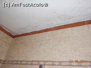 [P36] Hotel Leonardo - Mucegaiul de pe pereți.  » foto by iulianic
 - 
<span class="allrVoted glyphicon glyphicon-heart hidden" id="av873250"></span>
<a class="m-l-10 hidden" id="sv873250" onclick="voting_Foto_DelVot(,873250,22201)" role="button">șterge vot <span class="glyphicon glyphicon-remove"></span></a>
<a id="v9873250" class=" c-red"  onclick="voting_Foto_SetVot(873250)" role="button"><span class="glyphicon glyphicon-heart-empty"></span> <b>LIKE</b> = Votează poza</a> <img class="hidden"  id="f873250W9" src="/imagini/loader.gif" border="0" /><span class="AjErrMes hidden" id="e873250ErM"></span>