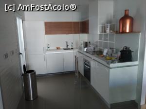 [P06] bucatarie full dotata » foto by MrCod
 - 
<span class="allrVoted glyphicon glyphicon-heart hidden" id="av877700"></span>
<a class="m-l-10 hidden" id="sv877700" onclick="voting_Foto_DelVot(,877700,22270)" role="button">șterge vot <span class="glyphicon glyphicon-remove"></span></a>
<a id="v9877700" class=" c-red"  onclick="voting_Foto_SetVot(877700)" role="button"><span class="glyphicon glyphicon-heart-empty"></span> <b>LIKE</b> = Votează poza</a> <img class="hidden"  id="f877700W9" src="/imagini/loader.gif" border="0" /><span class="AjErrMes hidden" id="e877700ErM"></span>