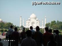[P01] intrarea in curtea complexului Taj Mahal » foto by florinene* †
 - 
<span class="allrVoted glyphicon glyphicon-heart hidden" id="av56834"></span>
<a class="m-l-10 hidden" id="sv56834" onclick="voting_Foto_DelVot(,56834,22287)" role="button">șterge vot <span class="glyphicon glyphicon-remove"></span></a>
<a id="v956834" class=" c-red"  onclick="voting_Foto_SetVot(56834)" role="button"><span class="glyphicon glyphicon-heart-empty"></span> <b>LIKE</b> = Votează poza</a> <img class="hidden"  id="f56834W9" src="/imagini/loader.gif" border="0" /><span class="AjErrMes hidden" id="e56834ErM"></span>