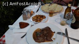 [P10] Vitel cu sos de lamaie/ Arancino cu mozzarela/ Pizza quattro formagi » foto by tony67ro
 - 
<span class="allrVoted glyphicon glyphicon-heart hidden" id="av885701"></span>
<a class="m-l-10 hidden" id="sv885701" onclick="voting_Foto_DelVot(,885701,22294)" role="button">șterge vot <span class="glyphicon glyphicon-remove"></span></a>
<a id="v9885701" class=" c-red"  onclick="voting_Foto_SetVot(885701)" role="button"><span class="glyphicon glyphicon-heart-empty"></span> <b>LIKE</b> = Votează poza</a> <img class="hidden"  id="f885701W9" src="/imagini/loader.gif" border="0" /><span class="AjErrMes hidden" id="e885701ErM"></span>