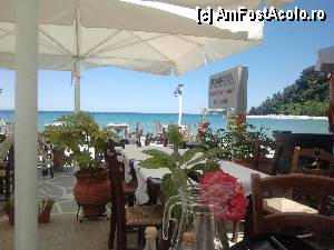 [P01] Frumoasa priveliste dinspre restaurant spre mare.  » foto by euON*
 - 
<span class="allrVoted glyphicon glyphicon-heart hidden" id="av426424"></span>
<a class="m-l-10 hidden" id="sv426424" onclick="voting_Foto_DelVot(,426424,22302)" role="button">șterge vot <span class="glyphicon glyphicon-remove"></span></a>
<a id="v9426424" class=" c-red"  onclick="voting_Foto_SetVot(426424)" role="button"><span class="glyphicon glyphicon-heart-empty"></span> <b>LIKE</b> = Votează poza</a> <img class="hidden"  id="f426424W9" src="/imagini/loader.gif" border="0" /><span class="AjErrMes hidden" id="e426424ErM"></span>