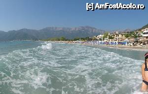 [P07] Golden Beach, mi-a placut foarte mult, cu 5 euro cumperi 2 bauturi sau inghetate mari si ai toata ziua 2 umbrele si sunbeds, nisipul fin si apa limpede.  » foto by ichbin
 - 
<span class="allrVoted glyphicon glyphicon-heart hidden" id="av453425"></span>
<a class="m-l-10 hidden" id="sv453425" onclick="voting_Foto_DelVot(,453425,22302)" role="button">șterge vot <span class="glyphicon glyphicon-remove"></span></a>
<a id="v9453425" class=" c-red"  onclick="voting_Foto_SetVot(453425)" role="button"><span class="glyphicon glyphicon-heart-empty"></span> <b>LIKE</b> = Votează poza</a> <img class="hidden"  id="f453425W9" src="/imagini/loader.gif" border="0" /><span class="AjErrMes hidden" id="e453425ErM"></span>