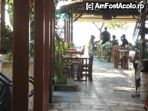 [P03] La Sakis vă aşteaptă bucate bune la preţuri rezonabile.  » foto by kiwivik
 - 
<span class="allrVoted glyphicon glyphicon-heart hidden" id="av465284"></span>
<a class="m-l-10 hidden" id="sv465284" onclick="voting_Foto_DelVot(,465284,22305)" role="button">șterge vot <span class="glyphicon glyphicon-remove"></span></a>
<a id="v9465284" class=" c-red"  onclick="voting_Foto_SetVot(465284)" role="button"><span class="glyphicon glyphicon-heart-empty"></span> <b>LIKE</b> = Votează poza</a> <img class="hidden"  id="f465284W9" src="/imagini/loader.gif" border="0" /><span class="AjErrMes hidden" id="e465284ErM"></span>