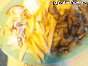 [P03] Taverna Sakis » foto by corinamaria
 - 
<span class="allrVoted glyphicon glyphicon-heart hidden" id="av534854"></span>
<a class="m-l-10 hidden" id="sv534854" onclick="voting_Foto_DelVot(,534854,22305)" role="button">șterge vot <span class="glyphicon glyphicon-remove"></span></a>
<a id="v9534854" class=" c-red"  onclick="voting_Foto_SetVot(534854)" role="button"><span class="glyphicon glyphicon-heart-empty"></span> <b>LIKE</b> = Votează poza</a> <img class="hidden"  id="f534854W9" src="/imagini/loader.gif" border="0" /><span class="AjErrMes hidden" id="e534854ErM"></span>