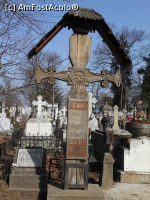 [P43] Panteonul României - Cimitirul Bellu. Ion Mincu » foto by iulianic
 - 
<span class="allrVoted glyphicon glyphicon-heart hidden" id="av1218515"></span>
<a class="m-l-10 hidden" id="sv1218515" onclick="voting_Foto_DelVot(,1218515,22321)" role="button">șterge vot <span class="glyphicon glyphicon-remove"></span></a>
<a id="v91218515" class=" c-red"  onclick="voting_Foto_SetVot(1218515)" role="button"><span class="glyphicon glyphicon-heart-empty"></span> <b>LIKE</b> = Votează poza</a> <img class="hidden"  id="f1218515W9" src="/imagini/loader.gif" border="0" /><span class="AjErrMes hidden" id="e1218515ErM"></span>