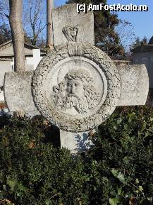 [P30] Cimitirul Bellu - Monument funerar. » foto by iulianic
 - 
<span class="allrVoted glyphicon glyphicon-heart hidden" id="av282374"></span>
<a class="m-l-10 hidden" id="sv282374" onclick="voting_Foto_DelVot(,282374,22321)" role="button">șterge vot <span class="glyphicon glyphicon-remove"></span></a>
<a id="v9282374" class=" c-red"  onclick="voting_Foto_SetVot(282374)" role="button"><span class="glyphicon glyphicon-heart-empty"></span> <b>LIKE</b> = Votează poza</a> <img class="hidden"  id="f282374W9" src="/imagini/loader.gif" border="0" /><span class="AjErrMes hidden" id="e282374ErM"></span>