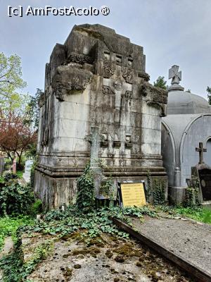 [P04] Capele funerară - Bellu Catolic. » foto by tata123 🔱
 - 
<span class="allrVoted glyphicon glyphicon-heart hidden" id="av1531202"></span>
<a class="m-l-10 hidden" id="sv1531202" onclick="voting_Foto_DelVot(,1531202,22321)" role="button">șterge vot <span class="glyphicon glyphicon-remove"></span></a>
<a id="v91531202" class=" c-red"  onclick="voting_Foto_SetVot(1531202)" role="button"><span class="glyphicon glyphicon-heart-empty"></span> <b>LIKE</b> = Votează poza</a> <img class="hidden"  id="f1531202W9" src="/imagini/loader.gif" border="0" /><span class="AjErrMes hidden" id="e1531202ErM"></span>