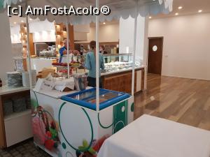 [P16] &Icirc;nghețată la pranz » foto by eug
 - 
<span class="allrVoted glyphicon glyphicon-heart hidden" id="av1171949"></span>
<a class="m-l-10 hidden" id="sv1171949" onclick="voting_Foto_DelVot(,1171949,22322)" role="button">șterge vot <span class="glyphicon glyphicon-remove"></span></a>
<a id="v91171949" class=" c-red"  onclick="voting_Foto_SetVot(1171949)" role="button"><span class="glyphicon glyphicon-heart-empty"></span> <b>LIKE</b> = Votează poza</a> <img class="hidden"  id="f1171949W9" src="/imagini/loader.gif" border="0" /><span class="AjErrMes hidden" id="e1171949ErM"></span>