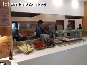 [P04] Restaurant » foto by eug
 - 
<span class="allrVoted glyphicon glyphicon-heart hidden" id="av1171937"></span>
<a class="m-l-10 hidden" id="sv1171937" onclick="voting_Foto_DelVot(,1171937,22322)" role="button">șterge vot <span class="glyphicon glyphicon-remove"></span></a>
<a id="v91171937" class=" c-red"  onclick="voting_Foto_SetVot(1171937)" role="button"><span class="glyphicon glyphicon-heart-empty"></span> <b>LIKE</b> = Votează poza</a> <img class="hidden"  id="f1171937W9" src="/imagini/loader.gif" border="0" /><span class="AjErrMes hidden" id="e1171937ErM"></span>