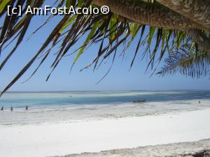 [P15] de pe plaja hotelului Neptune, tot la reflux » foto by nela b
 - 
<span class="allrVoted glyphicon glyphicon-heart hidden" id="av882653"></span>
<a class="m-l-10 hidden" id="sv882653" onclick="voting_Foto_DelVot(,882653,22360)" role="button">șterge vot <span class="glyphicon glyphicon-remove"></span></a>
<a id="v9882653" class=" c-red"  onclick="voting_Foto_SetVot(882653)" role="button"><span class="glyphicon glyphicon-heart-empty"></span> <b>LIKE</b> = Votează poza</a> <img class="hidden"  id="f882653W9" src="/imagini/loader.gif" border="0" /><span class="AjErrMes hidden" id="e882653ErM"></span>