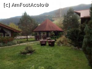 [P02] Foisor in gradina cu pretentii-mobilata ca salonul! » foto by ile57b
 - 
<span class="allrVoted glyphicon glyphicon-heart hidden" id="av1292119"></span>
<a class="m-l-10 hidden" id="sv1292119" onclick="voting_Foto_DelVot(,1292119,22419)" role="button">șterge vot <span class="glyphicon glyphicon-remove"></span></a>
<a id="v91292119" class=" c-red"  onclick="voting_Foto_SetVot(1292119)" role="button"><span class="glyphicon glyphicon-heart-empty"></span> <b>LIKE</b> = Votează poza</a> <img class="hidden"  id="f1292119W9" src="/imagini/loader.gif" border="0" /><span class="AjErrMes hidden" id="e1292119ErM"></span>