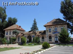 [P19] Oltenița - Gara, construcție din 1911. » foto by iulianic
 - 
<span class="allrVoted glyphicon glyphicon-heart hidden" id="av1252346"></span>
<a class="m-l-10 hidden" id="sv1252346" onclick="voting_Foto_DelVot(,1252346,22428)" role="button">șterge vot <span class="glyphicon glyphicon-remove"></span></a>
<a id="v91252346" class=" c-red"  onclick="voting_Foto_SetVot(1252346)" role="button"><span class="glyphicon glyphicon-heart-empty"></span> <b>LIKE</b> = Votează poza</a> <img class="hidden"  id="f1252346W9" src="/imagini/loader.gif" border="0" /><span class="AjErrMes hidden" id="e1252346ErM"></span>