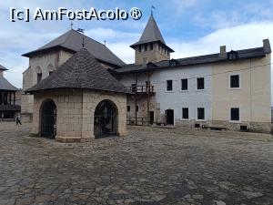 [P15] Cetatea Hotin, Castelul, Cazarma și în față Fântâna, vom vizita parterul și etajul » foto by mprofeanu
 - 
<span class="allrVoted glyphicon glyphicon-heart hidden" id="av1498247"></span>
<a class="m-l-10 hidden" id="sv1498247" onclick="voting_Foto_DelVot(,1498247,22455)" role="button">șterge vot <span class="glyphicon glyphicon-remove"></span></a>
<a id="v91498247" class=" c-red"  onclick="voting_Foto_SetVot(1498247)" role="button"><span class="glyphicon glyphicon-heart-empty"></span> <b>LIKE</b> = Votează poza</a> <img class="hidden"  id="f1498247W9" src="/imagini/loader.gif" border="0" /><span class="AjErrMes hidden" id="e1498247ErM"></span>
