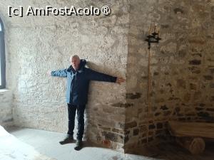 [P52] Cetatea Hotin, Castelul, Turnul de sud-vest, Ziduri imense... » foto by mprofeanu
 - 
<span class="allrVoted glyphicon glyphicon-heart hidden" id="av1498284"></span>
<a class="m-l-10 hidden" id="sv1498284" onclick="voting_Foto_DelVot(,1498284,22455)" role="button">șterge vot <span class="glyphicon glyphicon-remove"></span></a>
<a id="v91498284" class=" c-red"  onclick="voting_Foto_SetVot(1498284)" role="button"><span class="glyphicon glyphicon-heart-empty"></span> <b>LIKE</b> = Votează poza</a> <img class="hidden"  id="f1498284W9" src="/imagini/loader.gif" border="0" /><span class="AjErrMes hidden" id="e1498284ErM"></span>