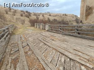 [P62] Cetatea Hotin, Noua Fortăreață, Suntem pe pod, mergem mai departe... » foto by mprofeanu
 - 
<span class="allrVoted glyphicon glyphicon-heart hidden" id="av1498294"></span>
<a class="m-l-10 hidden" id="sv1498294" onclick="voting_Foto_DelVot(,1498294,22455)" role="button">șterge vot <span class="glyphicon glyphicon-remove"></span></a>
<a id="v91498294" class=" c-red"  onclick="voting_Foto_SetVot(1498294)" role="button"><span class="glyphicon glyphicon-heart-empty"></span> <b>LIKE</b> = Votează poza</a> <img class="hidden"  id="f1498294W9" src="/imagini/loader.gif" border="0" /><span class="AjErrMes hidden" id="e1498294ErM"></span>