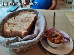 [P04] Restaurant Mama Leti; aperitiv din partea casei » foto by crismis
 - 
<span class="allrVoted glyphicon glyphicon-heart hidden" id="av1502650"></span>
<a class="m-l-10 hidden" id="sv1502650" onclick="voting_Foto_DelVot(,1502650,22478)" role="button">șterge vot <span class="glyphicon glyphicon-remove"></span></a>
<a id="v91502650" class=" c-red"  onclick="voting_Foto_SetVot(1502650)" role="button"><span class="glyphicon glyphicon-heart-empty"></span> <b>LIKE</b> = Votează poza</a> <img class="hidden"  id="f1502650W9" src="/imagini/loader.gif" border="0" /><span class="AjErrMes hidden" id="e1502650ErM"></span>