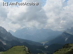 [P02] Lacul Misurina vazut de langa Refugiul Auronzo » foto by Testosu'
 - 
<span class="allrVoted glyphicon glyphicon-heart hidden" id="av1123894"></span>
<a class="m-l-10 hidden" id="sv1123894" onclick="voting_Foto_DelVot(,1123894,22492)" role="button">șterge vot <span class="glyphicon glyphicon-remove"></span></a>
<a id="v91123894" class=" c-red"  onclick="voting_Foto_SetVot(1123894)" role="button"><span class="glyphicon glyphicon-heart-empty"></span> <b>LIKE</b> = Votează poza</a> <img class="hidden"  id="f1123894W9" src="/imagini/loader.gif" border="0" /><span class="AjErrMes hidden" id="e1123894ErM"></span>