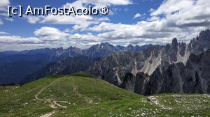 [P29] <strong>parcul Natural Tre Cime</strong> » foto by elenaadina
 - 
<span class="allrVoted glyphicon glyphicon-heart hidden" id="av1406231"></span>
<a class="m-l-10 hidden" id="sv1406231" onclick="voting_Foto_DelVot(,1406231,22492)" role="button">șterge vot <span class="glyphicon glyphicon-remove"></span></a>
<a id="v91406231" class=" c-red"  onclick="voting_Foto_SetVot(1406231)" role="button"><span class="glyphicon glyphicon-heart-empty"></span> <b>LIKE</b> = Votează poza</a> <img class="hidden"  id="f1406231W9" src="/imagini/loader.gif" border="0" /><span class="AjErrMes hidden" id="e1406231ErM"></span>