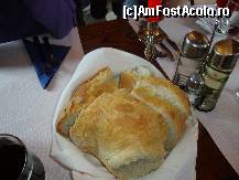 [P13] painea de casa, foarte buna dar scumpa » foto by Sanziana
 - 
<span class="allrVoted glyphicon glyphicon-heart hidden" id="av63905"></span>
<a class="m-l-10 hidden" id="sv63905" onclick="voting_Foto_DelVot(,63905,22499)" role="button">șterge vot <span class="glyphicon glyphicon-remove"></span></a>
<a id="v963905" class=" c-red"  onclick="voting_Foto_SetVot(63905)" role="button"><span class="glyphicon glyphicon-heart-empty"></span> <b>LIKE</b> = Votează poza</a> <img class="hidden"  id="f63905W9" src="/imagini/loader.gif" border="0" /><span class="AjErrMes hidden" id="e63905ErM"></span>