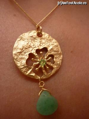 [P16] handmade cumparat din Soho » foto by graclari
 - 
<span class="allrVoted glyphicon glyphicon-heart hidden" id="av615695"></span>
<a class="m-l-10 hidden" id="sv615695" onclick="voting_Foto_DelVot(,615695,22539)" role="button">șterge vot <span class="glyphicon glyphicon-remove"></span></a>
<a id="v9615695" class=" c-red"  onclick="voting_Foto_SetVot(615695)" role="button"><span class="glyphicon glyphicon-heart-empty"></span> <b>LIKE</b> = Votează poza</a> <img class="hidden"  id="f615695W9" src="/imagini/loader.gif" border="0" /><span class="AjErrMes hidden" id="e615695ErM"></span>