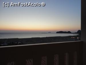 [P04] vedere din balcon, dupa apusul de soare » foto by lianacioban
 - 
<span class="allrVoted glyphicon glyphicon-heart hidden" id="av892447"></span>
<a class="m-l-10 hidden" id="sv892447" onclick="voting_Foto_DelVot(,892447,22550)" role="button">șterge vot <span class="glyphicon glyphicon-remove"></span></a>
<a id="v9892447" class=" c-red"  onclick="voting_Foto_SetVot(892447)" role="button"><span class="glyphicon glyphicon-heart-empty"></span> <b>LIKE</b> = Votează poza</a> <img class="hidden"  id="f892447W9" src="/imagini/loader.gif" border="0" /><span class="AjErrMes hidden" id="e892447ErM"></span>