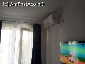 [P03] tv, ac si iesirea spre balcon » foto by bogdan78
 - 
<span class="allrVoted glyphicon glyphicon-heart hidden" id="av893060"></span>
<a class="m-l-10 hidden" id="sv893060" onclick="voting_Foto_DelVot(,893060,22565)" role="button">șterge vot <span class="glyphicon glyphicon-remove"></span></a>
<a id="v9893060" class=" c-red"  onclick="voting_Foto_SetVot(893060)" role="button"><span class="glyphicon glyphicon-heart-empty"></span> <b>LIKE</b> = Votează poza</a> <img class="hidden"  id="f893060W9" src="/imagini/loader.gif" border="0" /><span class="AjErrMes hidden" id="e893060ErM"></span>