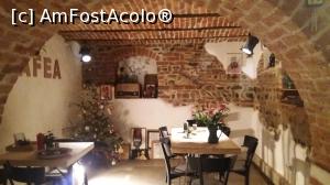 [P18] Bradul nu lipseşte din Cafenea Coloniale » foto by irinad
 - 
<span class="allrVoted glyphicon glyphicon-heart hidden" id="av1136613"></span>
<a class="m-l-10 hidden" id="sv1136613" onclick="voting_Foto_DelVot(,1136613,22572)" role="button">șterge vot <span class="glyphicon glyphicon-remove"></span></a>
<a id="v91136613" class=" c-red"  onclick="voting_Foto_SetVot(1136613)" role="button"><span class="glyphicon glyphicon-heart-empty"></span> <b>LIKE</b> = Votează poza</a> <img class="hidden"  id="f1136613W9" src="/imagini/loader.gif" border="0" /><span class="AjErrMes hidden" id="e1136613ErM"></span>