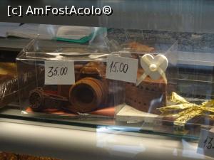 [P05] Produse de ciocolată - Cofetăria „Iepurașul” - Câmpulung Muscel.  » foto by tata123 🔱
 - 
<span class="allrVoted glyphicon glyphicon-heart hidden" id="av944449"></span>
<a class="m-l-10 hidden" id="sv944449" onclick="voting_Foto_DelVot(,944449,22572)" role="button">șterge vot <span class="glyphicon glyphicon-remove"></span></a>
<a id="v9944449" class=" c-red"  onclick="voting_Foto_SetVot(944449)" role="button"><span class="glyphicon glyphicon-heart-empty"></span> <b>LIKE</b> = Votează poza</a> <img class="hidden"  id="f944449W9" src="/imagini/loader.gif" border="0" /><span class="AjErrMes hidden" id="e944449ErM"></span>