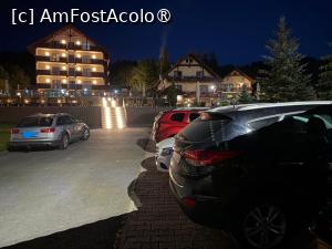 [P07] vedere dinspre restaurant și parcare » foto by Taraxacus
 - 
<span class="allrVoted glyphicon glyphicon-heart hidden" id="av1539715"></span>
<a class="m-l-10 hidden" id="sv1539715" onclick="voting_Foto_DelVot(,1539715,22597)" role="button">șterge vot <span class="glyphicon glyphicon-remove"></span></a>
<a id="v91539715" class=" c-red"  onclick="voting_Foto_SetVot(1539715)" role="button"><span class="glyphicon glyphicon-heart-empty"></span> <b>LIKE</b> = Votează poza</a> <img class="hidden"  id="f1539715W9" src="/imagini/loader.gif" border="0" /><span class="AjErrMes hidden" id="e1539715ErM"></span>