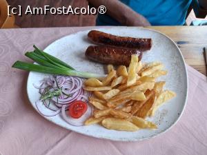 [P11] Ohrid, Restaurantul Sf. Sofia, Masa noastră, Cârnați de casă în stil macedonean » foto by mprofeanu
 - 
<span class="allrVoted glyphicon glyphicon-heart hidden" id="av1540119"></span>
<a class="m-l-10 hidden" id="sv1540119" onclick="voting_Foto_DelVot(,1540119,22630)" role="button">șterge vot <span class="glyphicon glyphicon-remove"></span></a>
<a id="v91540119" class=" c-red"  onclick="voting_Foto_SetVot(1540119)" role="button"><span class="glyphicon glyphicon-heart-empty"></span> <b>LIKE</b> = Votează poza</a> <img class="hidden"  id="f1540119W9" src="/imagini/loader.gif" border="0" /><span class="AjErrMes hidden" id="e1540119ErM"></span>
