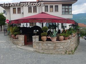 [P02] Ohrid, Restaurantul Sf. Sofia, Terasa de pe care se vede Biserica Sf. Sofia, este vizavi de intrarea în restaurant » foto by mprofeanu
 - 
<span class="allrVoted glyphicon glyphicon-heart hidden" id="av1540110"></span>
<a class="m-l-10 hidden" id="sv1540110" onclick="voting_Foto_DelVot(,1540110,22630)" role="button">șterge vot <span class="glyphicon glyphicon-remove"></span></a>
<a id="v91540110" class=" c-red"  onclick="voting_Foto_SetVot(1540110)" role="button"><span class="glyphicon glyphicon-heart-empty"></span> <b>LIKE</b> = Votează poza</a> <img class="hidden"  id="f1540110W9" src="/imagini/loader.gif" border="0" /><span class="AjErrMes hidden" id="e1540110ErM"></span>