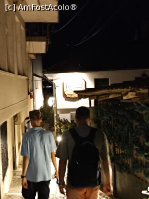 [P01] In cautarea restaurantului » foto by fredutza
 - 
<span class="allrVoted glyphicon glyphicon-heart hidden" id="av1499417"></span>
<a class="m-l-10 hidden" id="sv1499417" onclick="voting_Foto_DelVot(,1499417,22630)" role="button">șterge vot <span class="glyphicon glyphicon-remove"></span></a>
<a id="v91499417" class=" c-red"  onclick="voting_Foto_SetVot(1499417)" role="button"><span class="glyphicon glyphicon-heart-empty"></span> <b>LIKE</b> = Votează poza</a> <img class="hidden"  id="f1499417W9" src="/imagini/loader.gif" border="0" /><span class="AjErrMes hidden" id="e1499417ErM"></span>