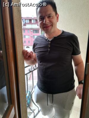 [P03] Pe balconas ☺️ » foto by MaraMura
 - 
<span class="allrVoted glyphicon glyphicon-heart hidden" id="av1272664"></span>
<a class="m-l-10 hidden" id="sv1272664" onclick="voting_Foto_DelVot(,1272664,22640)" role="button">șterge vot <span class="glyphicon glyphicon-remove"></span></a>
<a id="v91272664" class=" c-red"  onclick="voting_Foto_SetVot(1272664)" role="button"><span class="glyphicon glyphicon-heart-empty"></span> <b>LIKE</b> = Votează poza</a> <img class="hidden"  id="f1272664W9" src="/imagini/loader.gif" border="0" /><span class="AjErrMes hidden" id="e1272664ErM"></span>
