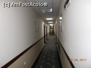 [P12] Hotel Retro - holul etajului 4 » foto by ANILU
 - 
<span class="allrVoted glyphicon glyphicon-heart hidden" id="av897010"></span>
<a class="m-l-10 hidden" id="sv897010" onclick="voting_Foto_DelVot(,897010,22640)" role="button">șterge vot <span class="glyphicon glyphicon-remove"></span></a>
<a id="v9897010" class=" c-red"  onclick="voting_Foto_SetVot(897010)" role="button"><span class="glyphicon glyphicon-heart-empty"></span> <b>LIKE</b> = Votează poza</a> <img class="hidden"  id="f897010W9" src="/imagini/loader.gif" border="0" /><span class="AjErrMes hidden" id="e897010ErM"></span>