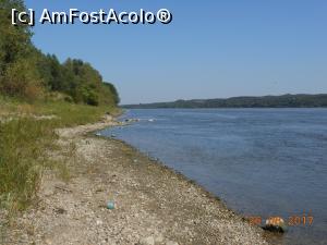 [P36] Zimnicea - Dunărea o ia spre nord.  » foto by iulianic
 - 
<span class="allrVoted glyphicon glyphicon-heart hidden" id="av895629"></span>
<a class="m-l-10 hidden" id="sv895629" onclick="voting_Foto_DelVot(,895629,22671)" role="button">șterge vot <span class="glyphicon glyphicon-remove"></span></a>
<a id="v9895629" class=" c-red"  onclick="voting_Foto_SetVot(895629)" role="button"><span class="glyphicon glyphicon-heart-empty"></span> <b>LIKE</b> = Votează poza</a> <img class="hidden"  id="f895629W9" src="/imagini/loader.gif" border="0" /><span class="AjErrMes hidden" id="e895629ErM"></span>