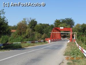 [P40] Zimnicea - Podul peste brațul Dunărica.  » foto by iulianic
 - 
<span class="allrVoted glyphicon glyphicon-heart hidden" id="av895634"></span>
<a class="m-l-10 hidden" id="sv895634" onclick="voting_Foto_DelVot(,895634,22671)" role="button">șterge vot <span class="glyphicon glyphicon-remove"></span></a>
<a id="v9895634" class=" c-red"  onclick="voting_Foto_SetVot(895634)" role="button"><span class="glyphicon glyphicon-heart-empty"></span> <b>LIKE</b> = Votează poza</a> <img class="hidden"  id="f895634W9" src="/imagini/loader.gif" border="0" /><span class="AjErrMes hidden" id="e895634ErM"></span>