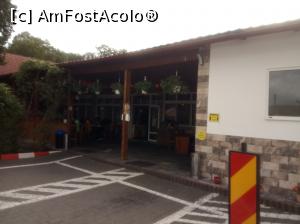 [P01] iNTRARE PE TERASA RESTAURANTULUI » foto by ile57b
 - 
<span class="allrVoted glyphicon glyphicon-heart hidden" id="av1292135"></span>
<a class="m-l-10 hidden" id="sv1292135" onclick="voting_Foto_DelVot(,1292135,22685)" role="button">șterge vot <span class="glyphicon glyphicon-remove"></span></a>
<a id="v91292135" class=" c-red"  onclick="voting_Foto_SetVot(1292135)" role="button"><span class="glyphicon glyphicon-heart-empty"></span> <b>LIKE</b> = Votează poza</a> <img class="hidden"  id="f1292135W9" src="/imagini/loader.gif" border="0" /><span class="AjErrMes hidden" id="e1292135ErM"></span>