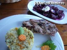 [P20] Restaurant-hotel Rin, Miercurea Sibiului, salatele au fost ok » foto by magdalena
 - 
<span class="allrVoted glyphicon glyphicon-heart hidden" id="av115392"></span>
<a class="m-l-10 hidden" id="sv115392" onclick="voting_Foto_DelVot(,115392,22685)" role="button">șterge vot <span class="glyphicon glyphicon-remove"></span></a>
<a id="v9115392" class=" c-red"  onclick="voting_Foto_SetVot(115392)" role="button"><span class="glyphicon glyphicon-heart-empty"></span> <b>LIKE</b> = Votează poza</a> <img class="hidden"  id="f115392W9" src="/imagini/loader.gif" border="0" /><span class="AjErrMes hidden" id="e115392ErM"></span>