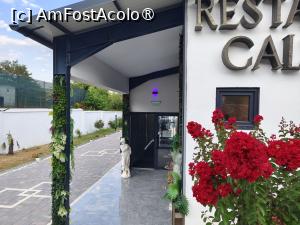 [P21] Intrare în restaurant. » foto by tata123 🔱
 - 
<span class="allrVoted glyphicon glyphicon-heart hidden" id="av1546923"></span>
<a class="m-l-10 hidden" id="sv1546923" onclick="voting_Foto_DelVot(,1546923,22692)" role="button">șterge vot <span class="glyphicon glyphicon-remove"></span></a>
<a id="v91546923" class=" c-red"  onclick="voting_Foto_SetVot(1546923)" role="button"><span class="glyphicon glyphicon-heart-empty"></span> <b>LIKE</b> = Votează poza</a> <img class="hidden"  id="f1546923W9" src="/imagini/loader.gif" border="0" /><span class="AjErrMes hidden" id="e1546923ErM"></span>