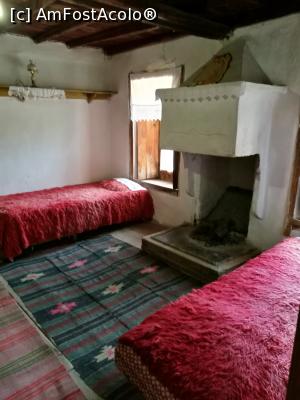 [P47] Casa Skënduli » foto by crismis
 - 
<span class="allrVoted glyphicon glyphicon-heart hidden" id="av901277"></span>
<a class="m-l-10 hidden" id="sv901277" onclick="voting_Foto_DelVot(,901277,22746)" role="button">șterge vot <span class="glyphicon glyphicon-remove"></span></a>
<a id="v9901277" class=" c-red"  onclick="voting_Foto_SetVot(901277)" role="button"><span class="glyphicon glyphicon-heart-empty"></span> <b>LIKE</b> = Votează poza</a> <img class="hidden"  id="f901277W9" src="/imagini/loader.gif" border="0" /><span class="AjErrMes hidden" id="e901277ErM"></span>