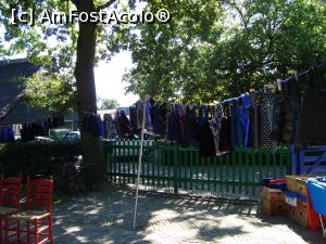 [P21] Piese de folclor local la expozitie cu vânzare.  » foto by mireille
 - 
<span class="allrVoted glyphicon glyphicon-heart hidden" id="av947885"></span>
<a class="m-l-10 hidden" id="sv947885" onclick="voting_Foto_DelVot(,947885,22918)" role="button">șterge vot <span class="glyphicon glyphicon-remove"></span></a>
<a id="v9947885" class=" c-red"  onclick="voting_Foto_SetVot(947885)" role="button"><span class="glyphicon glyphicon-heart-empty"></span> <b>LIKE</b> = Votează poza</a> <img class="hidden"  id="f947885W9" src="/imagini/loader.gif" border="0" /><span class="AjErrMes hidden" id="e947885ErM"></span>