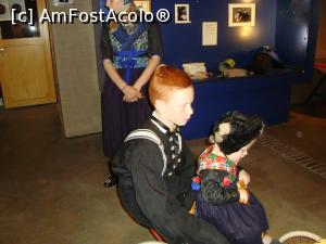 [P28] La joacă cu actorii mei preferati din sat.  » foto by mireille
 - 
<span class="allrVoted glyphicon glyphicon-heart hidden" id="av947892"></span>
<a class="m-l-10 hidden" id="sv947892" onclick="voting_Foto_DelVot(,947892,22918)" role="button">șterge vot <span class="glyphicon glyphicon-remove"></span></a>
<a id="v9947892" class=" c-red"  onclick="voting_Foto_SetVot(947892)" role="button"><span class="glyphicon glyphicon-heart-empty"></span> <b>LIKE</b> = Votează poza</a> <img class="hidden"  id="f947892W9" src="/imagini/loader.gif" border="0" /><span class="AjErrMes hidden" id="e947892ErM"></span>