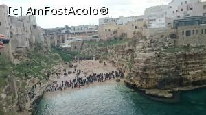 [P17] Golful Cala Porto văzut de pe unul din balcoanele din orașul vechi. În spate se văd arcele podului pe sub care am trecut și noi ca să ajungem la apă. » foto by Aurici
 - 
<span class="allrVoted glyphicon glyphicon-heart hidden" id="av736354"></span>
<a class="m-l-10 hidden" id="sv736354" onclick="voting_Foto_DelVot(,736354,22941)" role="button">șterge vot <span class="glyphicon glyphicon-remove"></span></a>
<a id="v9736354" class=" c-red"  onclick="voting_Foto_SetVot(736354)" role="button"><span class="glyphicon glyphicon-heart-empty"></span> <b>LIKE</b> = Votează poza</a> <img class="hidden"  id="f736354W9" src="/imagini/loader.gif" border="0" /><span class="AjErrMes hidden" id="e736354ErM"></span>