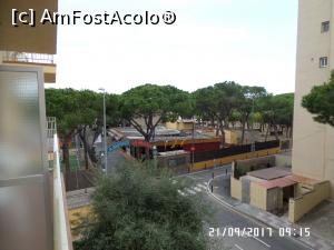 [P05] Vedere din balcon spre camping-ul din partea stanga.  » foto by _mirela_
 - 
<span class="allrVoted glyphicon glyphicon-heart hidden" id="av919395"></span>
<a class="m-l-10 hidden" id="sv919395" onclick="voting_Foto_DelVot(,919395,23004)" role="button">șterge vot <span class="glyphicon glyphicon-remove"></span></a>
<a id="v9919395" class=" c-red"  onclick="voting_Foto_SetVot(919395)" role="button"><span class="glyphicon glyphicon-heart-empty"></span> <b>LIKE</b> = Votează poza</a> <img class="hidden"  id="f919395W9" src="/imagini/loader.gif" border="0" /><span class="AjErrMes hidden" id="e919395ErM"></span>