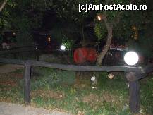 [P09] un copac, un butoi, o balustrada rustica, toate se contopesc » foto by valimi
 - 
<span class="allrVoted glyphicon glyphicon-heart hidden" id="av133652"></span>
<a class="m-l-10 hidden" id="sv133652" onclick="voting_Foto_DelVot(,133652,23017)" role="button">șterge vot <span class="glyphicon glyphicon-remove"></span></a>
<a id="v9133652" class=" c-red"  onclick="voting_Foto_SetVot(133652)" role="button"><span class="glyphicon glyphicon-heart-empty"></span> <b>LIKE</b> = Votează poza</a> <img class="hidden"  id="f133652W9" src="/imagini/loader.gif" border="0" /><span class="AjErrMes hidden" id="e133652ErM"></span>