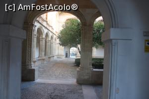 [P07] Mallorca, Manacor, Plaça del Convent, Claustrul Bisericii San Vicente Ferrer pozat prin gratiile porții, era prea de dimineață... » foto by mprofeanu
 - 
<span class="allrVoted glyphicon glyphicon-heart hidden" id="av1304043"></span>
<a class="m-l-10 hidden" id="sv1304043" onclick="voting_Foto_DelVot(,1304043,23018)" role="button">șterge vot <span class="glyphicon glyphicon-remove"></span></a>
<a id="v91304043" class=" c-red"  onclick="voting_Foto_SetVot(1304043)" role="button"><span class="glyphicon glyphicon-heart-empty"></span> <b>LIKE</b> = Votează poza</a> <img class="hidden"  id="f1304043W9" src="/imagini/loader.gif" border="0" /><span class="AjErrMes hidden" id="e1304043ErM"></span>