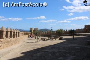 [P82] Mallorca, Artà, Ziduri și Fântâna, în dreapta Santuari de Sant Salvator » foto by mprofeanu
 - 
<span class="allrVoted glyphicon glyphicon-heart hidden" id="av1304118"></span>
<a class="m-l-10 hidden" id="sv1304118" onclick="voting_Foto_DelVot(,1304118,23018)" role="button">șterge vot <span class="glyphicon glyphicon-remove"></span></a>
<a id="v91304118" class=" c-red"  onclick="voting_Foto_SetVot(1304118)" role="button"><span class="glyphicon glyphicon-heart-empty"></span> <b>LIKE</b> = Votează poza</a> <img class="hidden"  id="f1304118W9" src="/imagini/loader.gif" border="0" /><span class="AjErrMes hidden" id="e1304118ErM"></span>